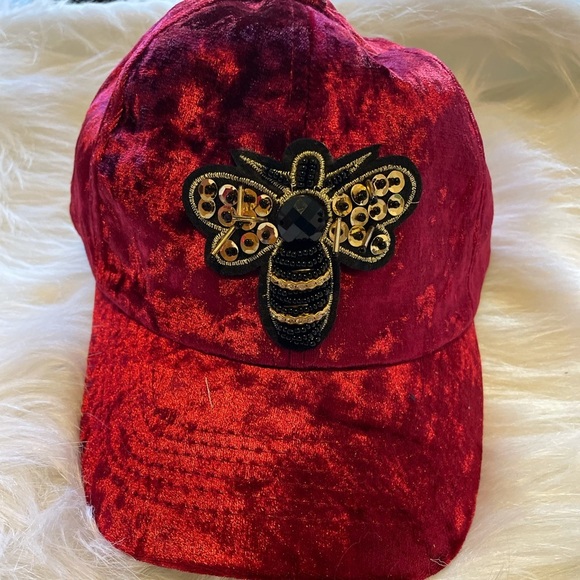 J. Elise Boutique Burgundy Golden Bee Patch Distressed Velour Velvet Fitted Cap - Picture 9 of 12